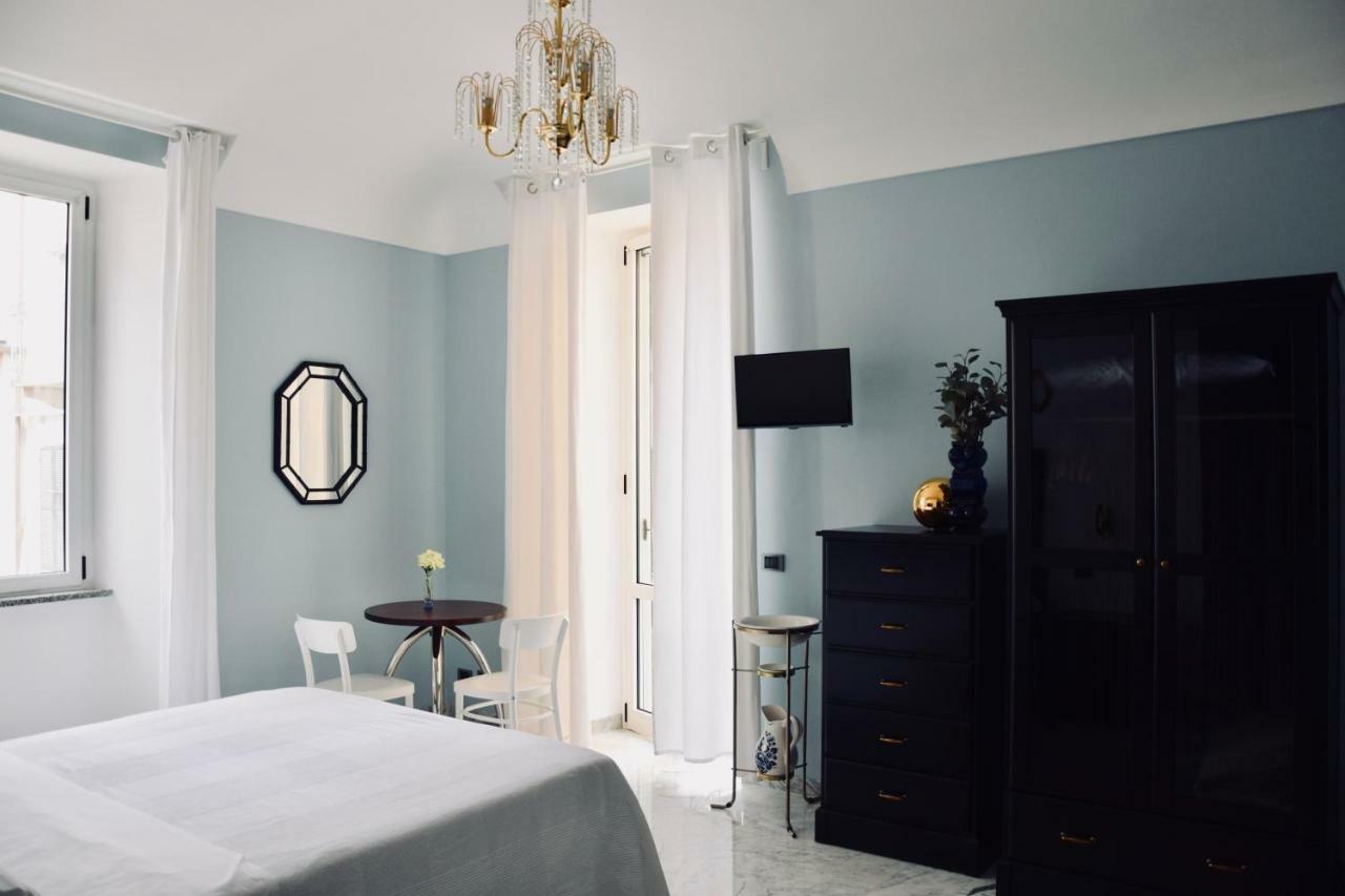Casa Cristina Bed & Breakfast กาซาเล มอนแฟร์ราโต ภายนอก รูปภาพ