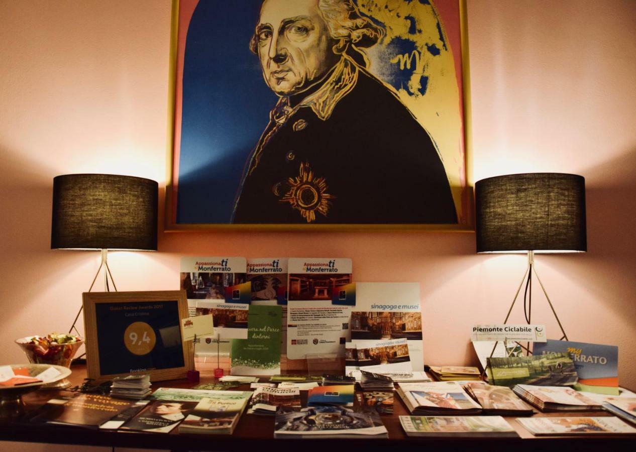 Casa Cristina Bed & Breakfast กาซาเล มอนแฟร์ราโต ภายนอก รูปภาพ